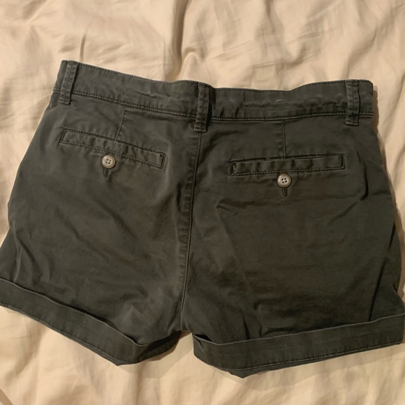 army green gap girlfriend rise shirt - Picture 2 of 4